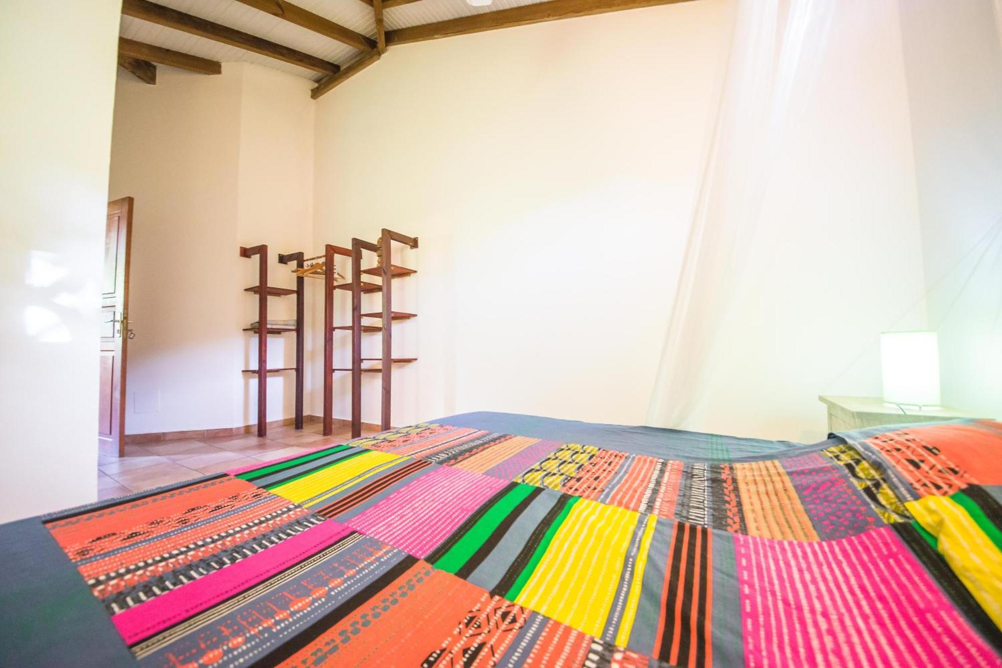 Sunset Surf Camp Hostel แซงต์-ฟรองซัวส์ ภายนอก รูปภาพ