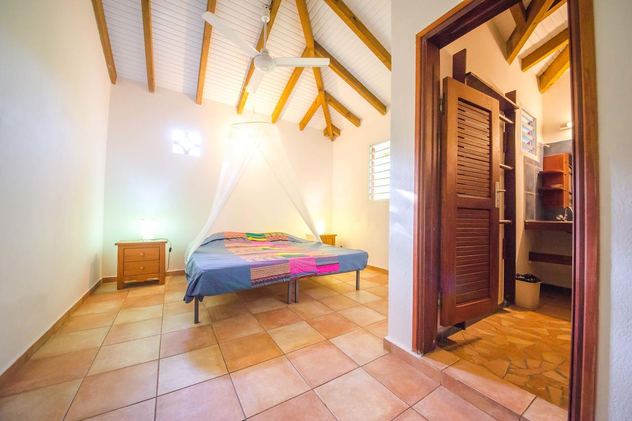 Sunset Surf Camp Hostel แซงต์-ฟรองซัวส์ ภายนอก รูปภาพ